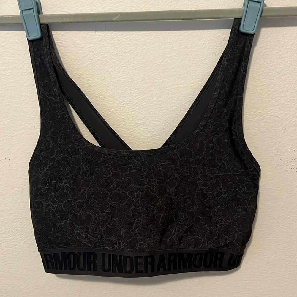 Underarmour sports bra